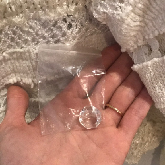 Cream & lace button up sweater by Sandv Starkman - Picture 4 of 5